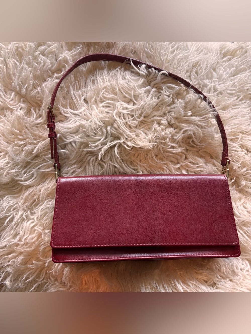 Vintage Liz Claiborne burgundy leather Mini bag with adjustable strap